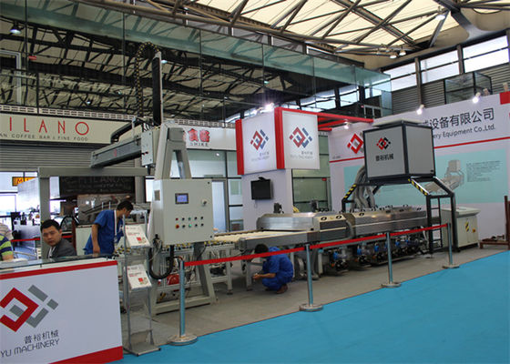 中国 腕、洗濯機ラインの処理を用いる高速太陽ガラス ローディング機械 サプライヤー
